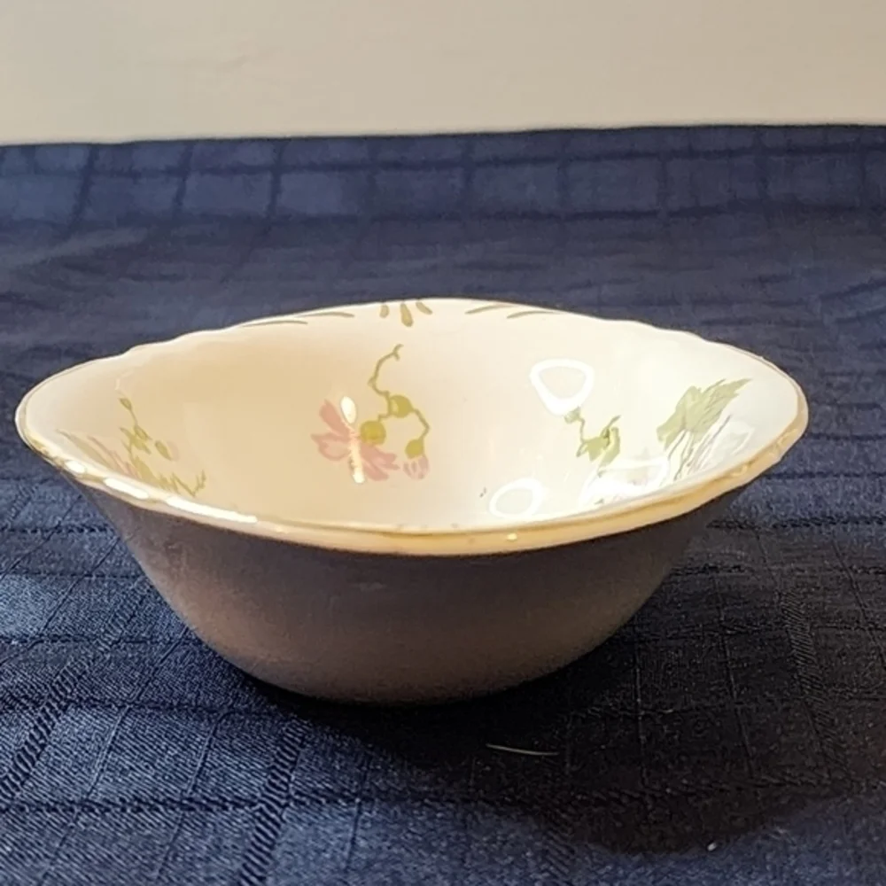 4 Pope Gosser China Small Flowers With Gold Trim Small Oblong Serving Bowls‎